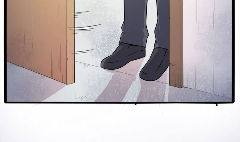 011奇怪的女厕所 第18页